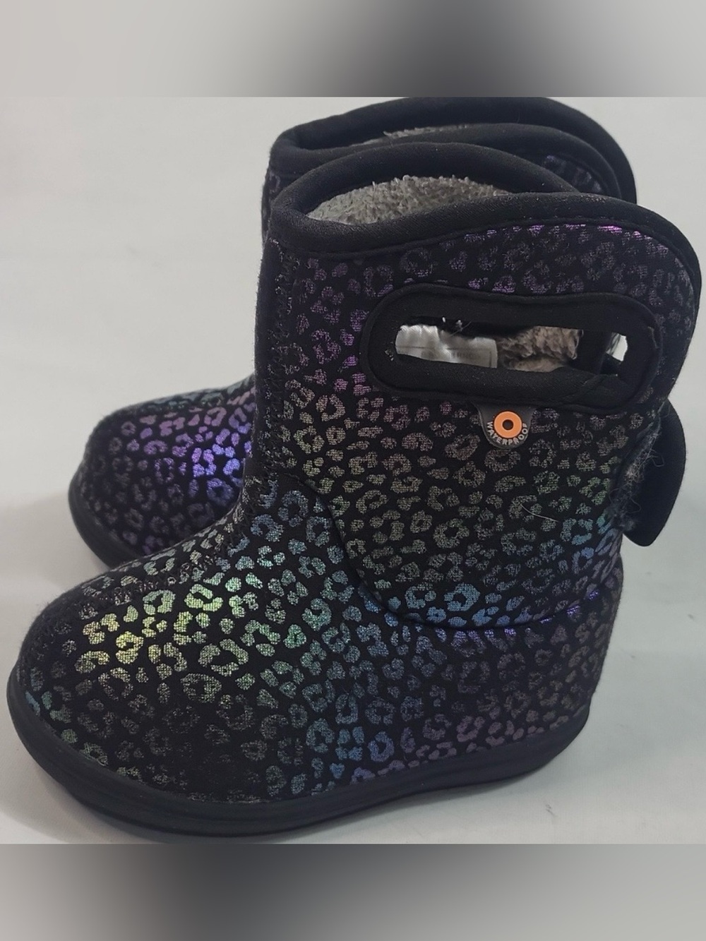 Bogs Kids Black Iridescent Leopard Print Boots Size 4